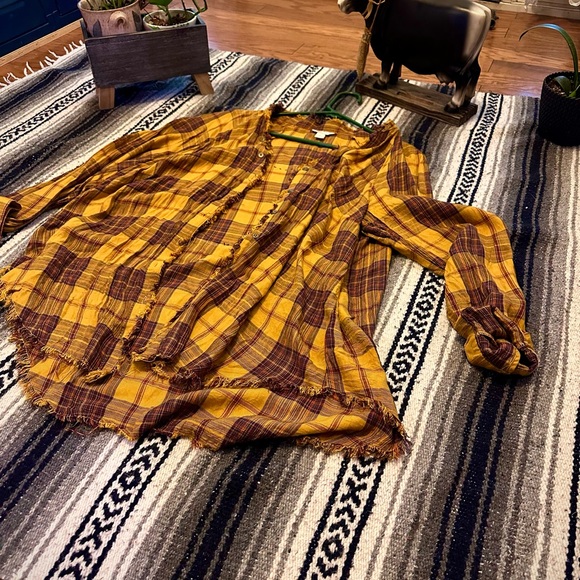 Flannel Top with Cowboy Patch - Picture 3 of 5